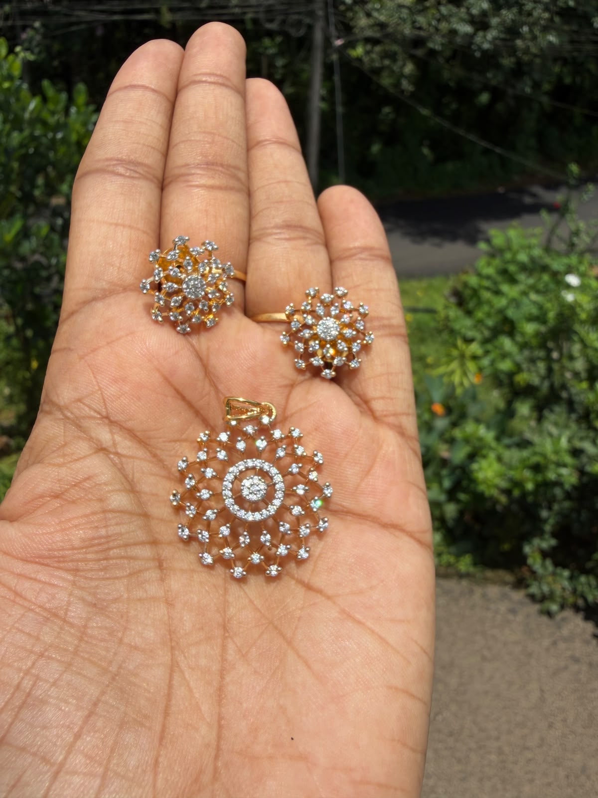 Diamond Pendent